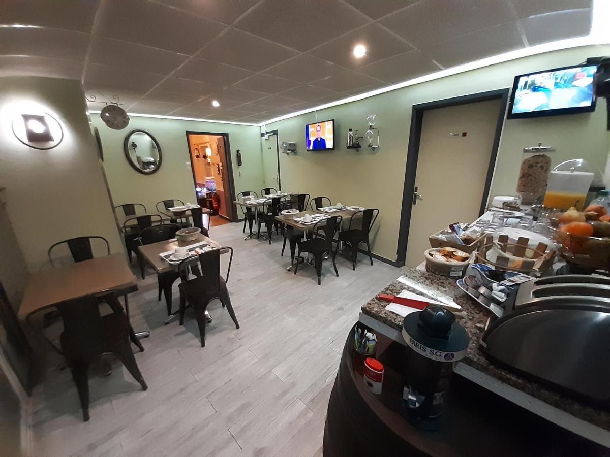 Hotel Du Tricastin Pierrelatte Εξωτερικό φωτογραφία