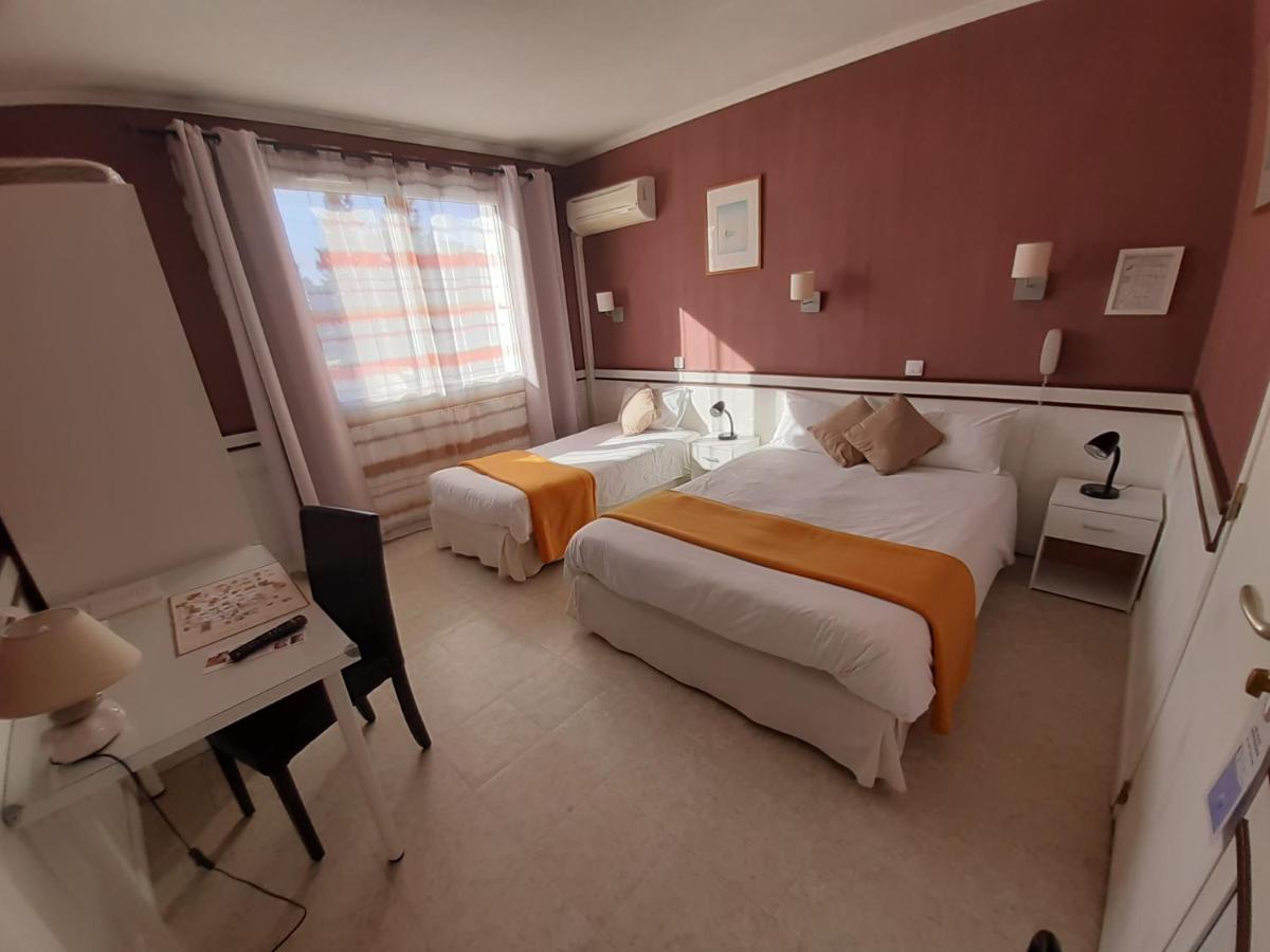 Hotel Du Tricastin Pierrelatte Εξωτερικό φωτογραφία