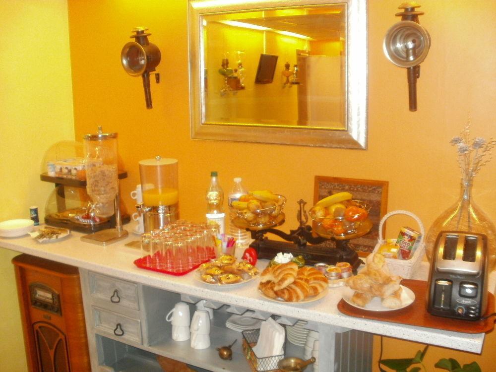 Hotel Du Tricastin Pierrelatte Εξωτερικό φωτογραφία